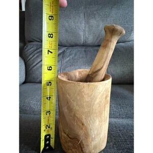 Wood Mortar and Pestle, excellent conditon, garlic crusher